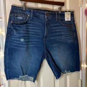 18W Cut-off Shorts Terra & Sky